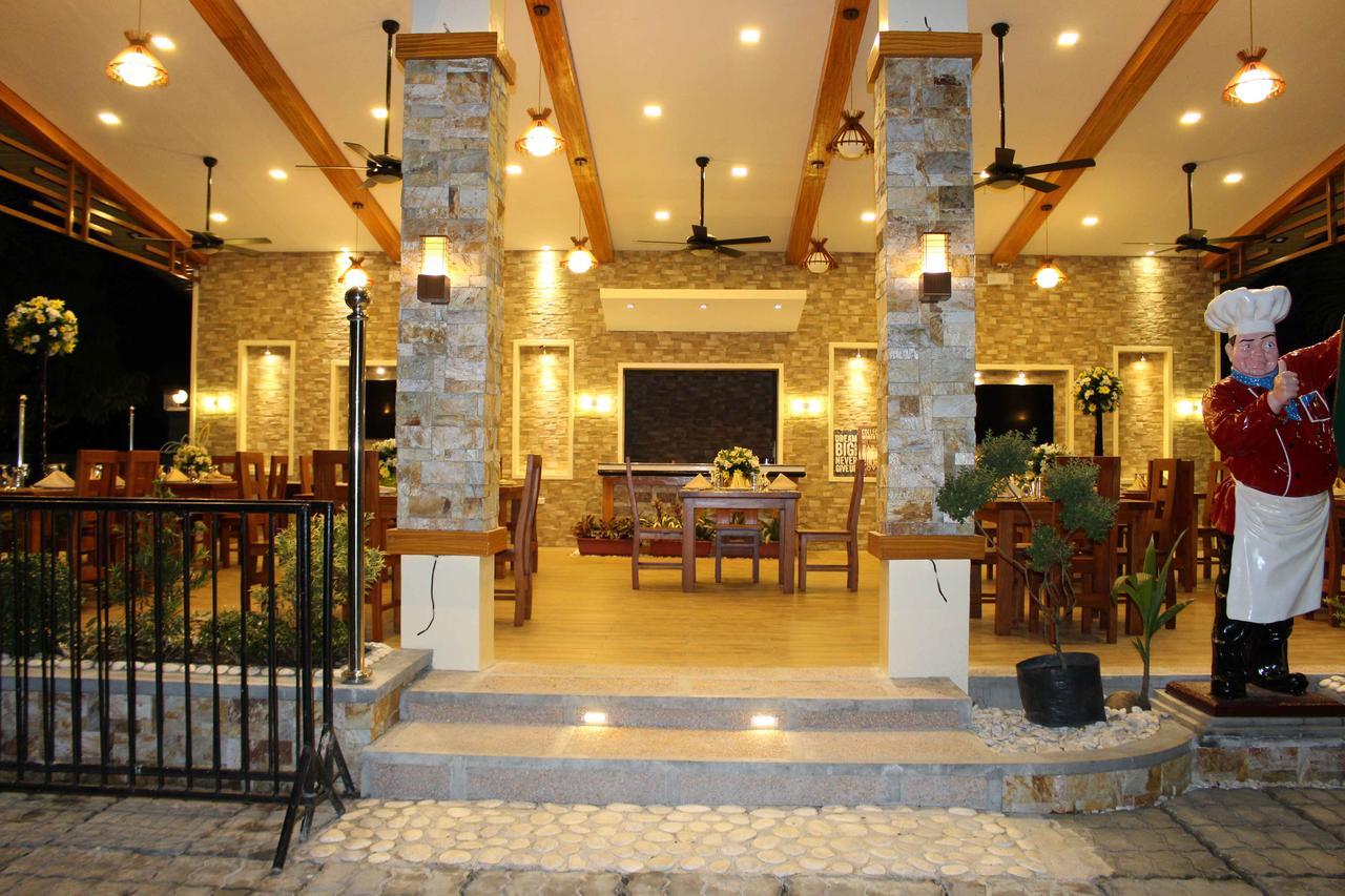 Eduardo'S Resort Calapan Exterior foto