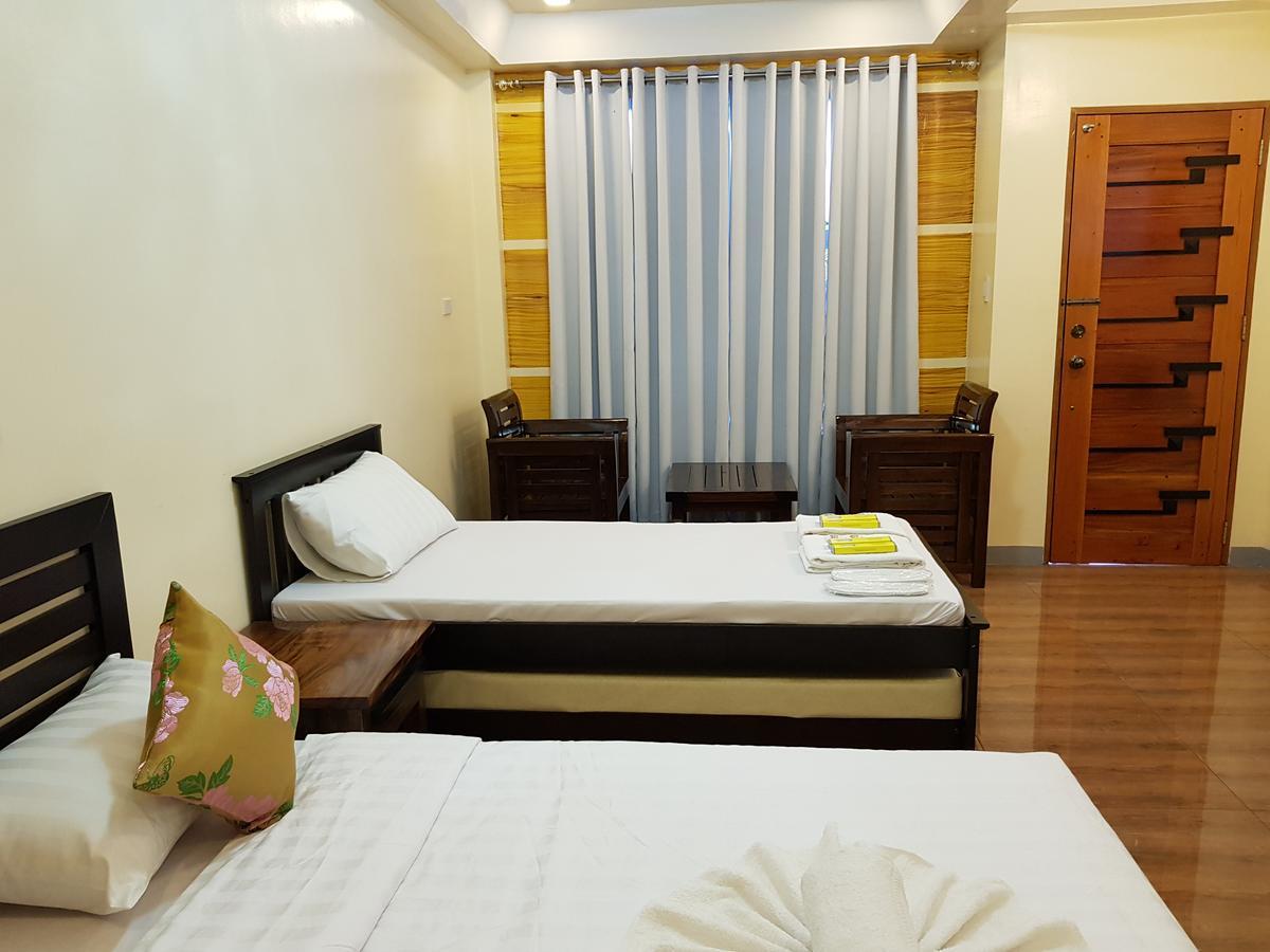 Eduardo'S Resort Calapan Exterior foto
