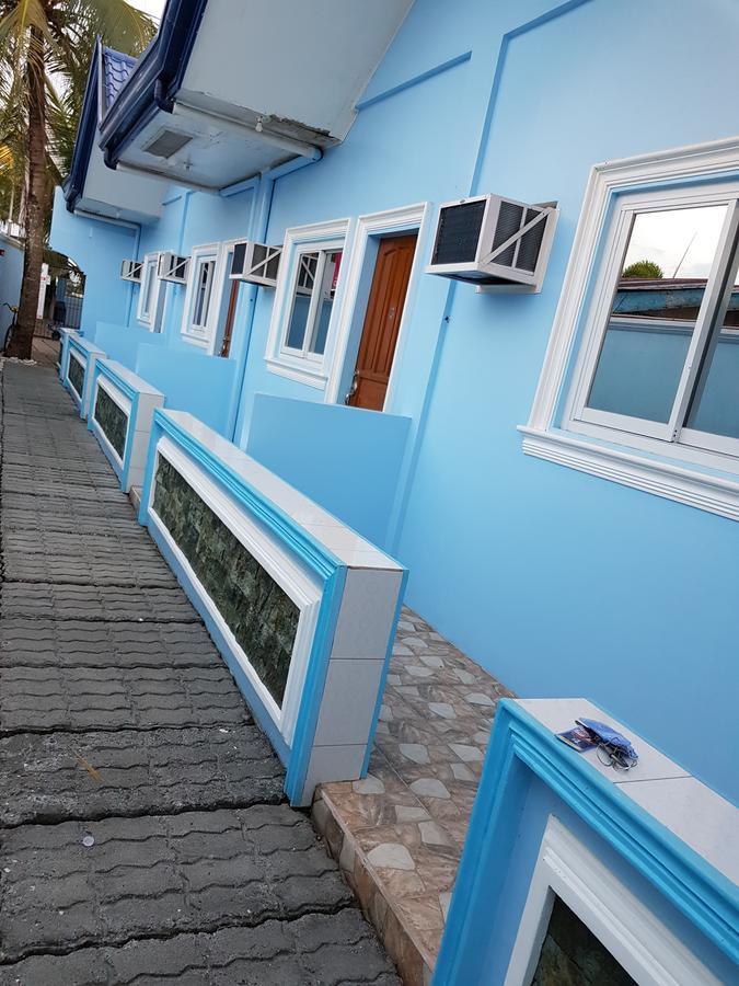 Eduardo'S Resort Calapan Exterior foto